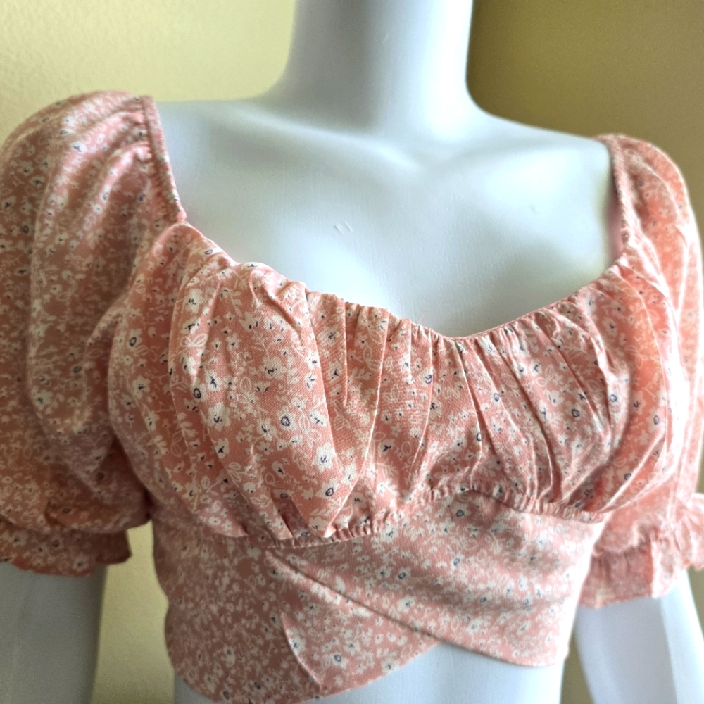 Pink Puff Sleeve Ruched Crop Blouse
